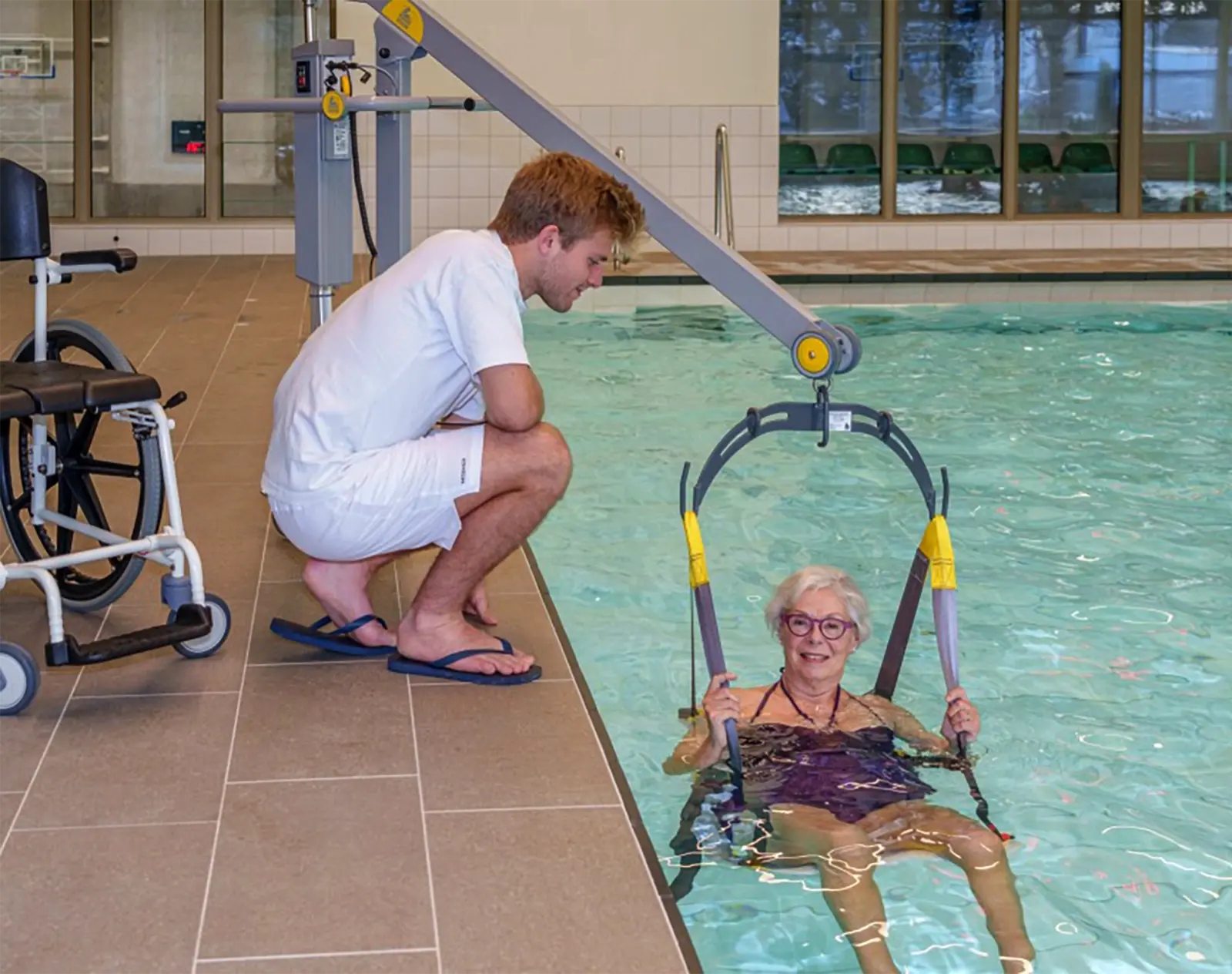 Handi-Move Pool Lift background