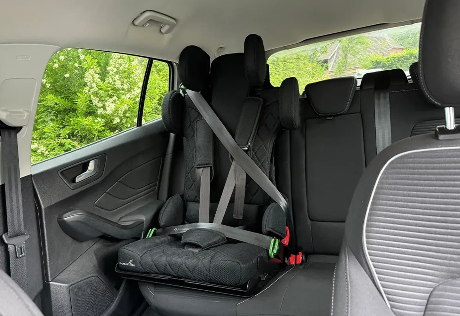 Thomashilfen Hercules Prime R129 Background